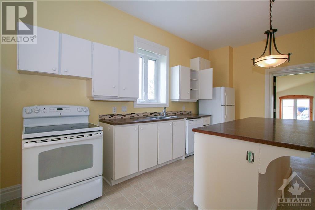 7949 Belmeade Road, Vernon, Ontario  K0C 2K0 - Photo 12 - 1256146