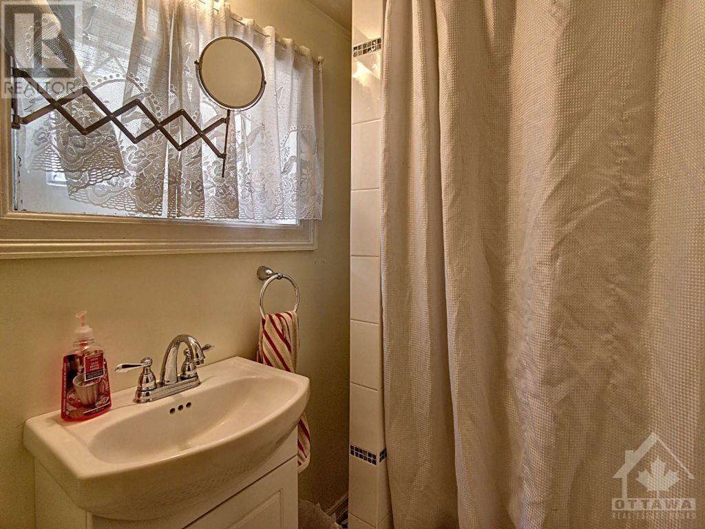 551 Besserer Street, Ottawa, Ontario  K1N 6C6 - Photo 11 - 1256501
