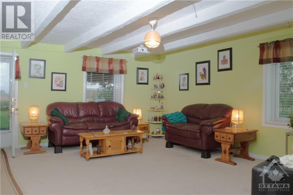 7293 Fallowfield Road, Stittsville, Ontario  K2S 1B8 - Photo 2 - 1256735