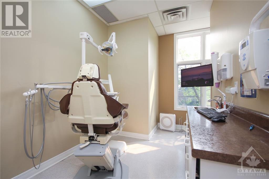 84 Centrepointe Drive, Ottawa, Ontario  K2G 6B1 - Photo 20 - 1253821