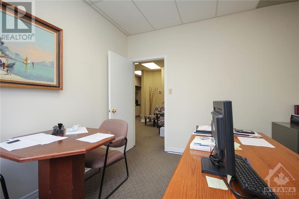 84 Centrepointe Drive, Ottawa, Ontario  K2G 6B1 - Photo 7 - 1253821