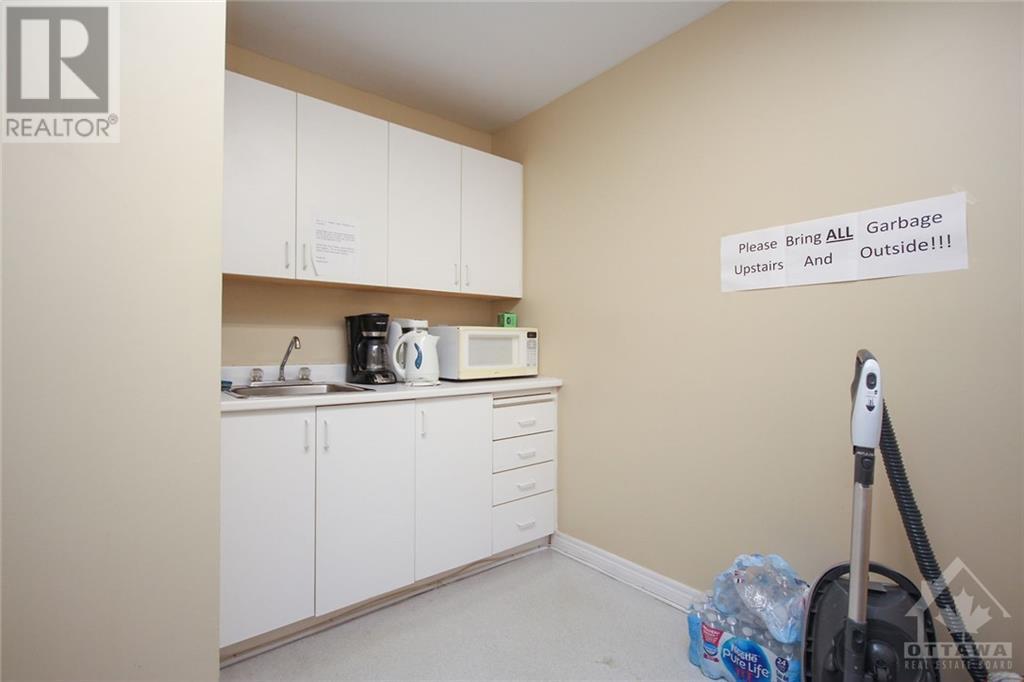 84 Centrepointe Drive, Ottawa, Ontario  K2G 6B1 - Photo 9 - 1253821
