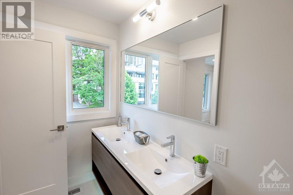 810 Kingsmere Avenue, Ottawa, Ontario K2A 3J9 - Photo 18 - 1249714