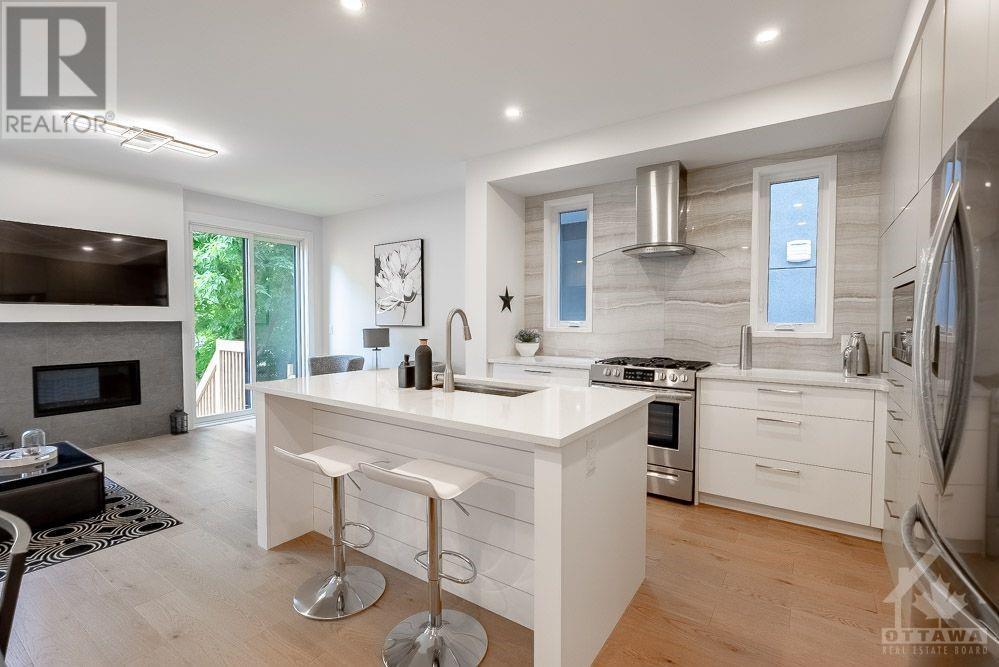 810 Kingsmere Avenue, Ottawa, Ontario K2A 3J9 - Photo 7 - 1249714