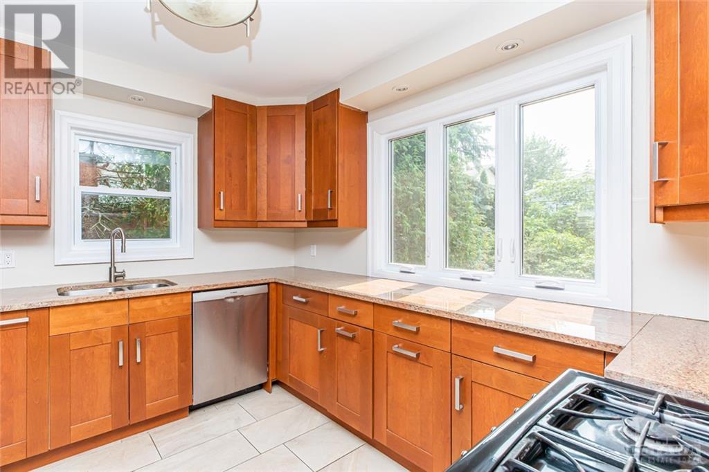 600 Courtenay Avenue, Ottawa, Ontario K2A 3B5 - Photo 6 - 1255991
