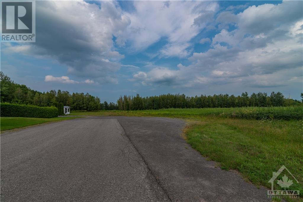 Part 283 St Joseph Street, Alfred, Ontario K0B 1A0 - Photo 13 - 1257174