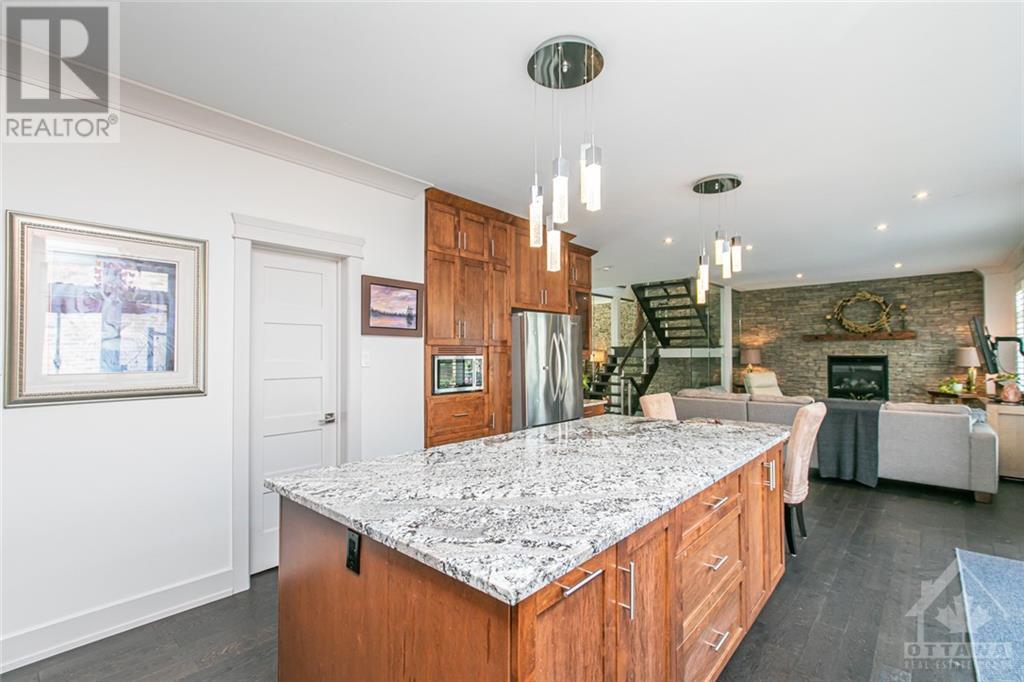 45 Rideau Heights Drive, Ottawa, Ontario  K2E 7A7 - Photo 9 - 1256198