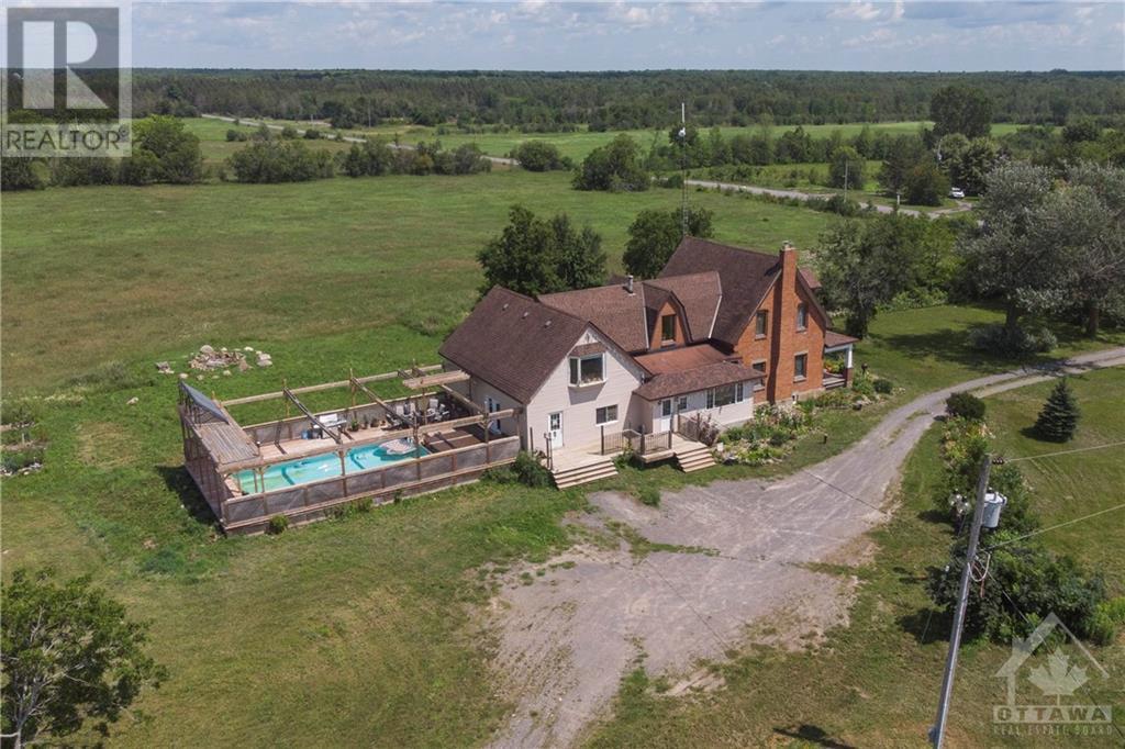 17725 Robinsons Corners Road, North Stormont, Ontario K0C 1T0 - Photo 2 - 1257141