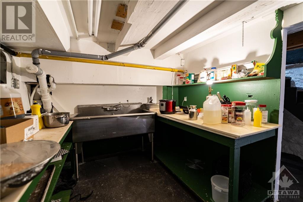 244-246 Laurier Avenue E, Ottawa, Ontario K1N 6P7 - Photo 13 - 1257251