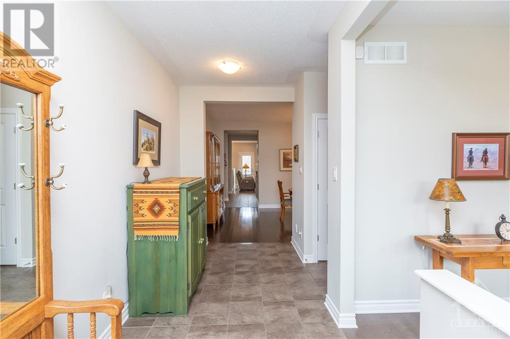 321 Hepatica Way, Orleans, Ontario  K4A 0Y9 - Photo 3 - 1256772