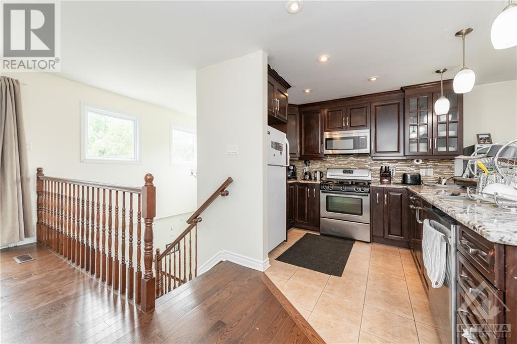 2 Brinton Avenue, Ottawa, Ontario K2H 6W4 - Photo 20 - 1257269