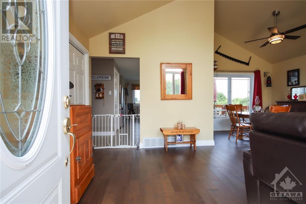 3763 Gregoire Road, Russell, Ontario K4R 1E5 - Photo 2 - 1257267