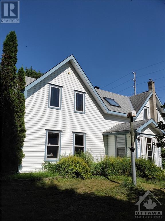 105 Dillabaugh Road, Mountain, Ontario  K0E 1S0 - Photo 3 - 1257393