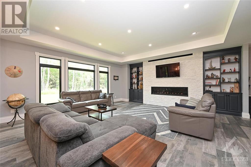 104 Golf Club Road, Smiths Falls, Ontario K7A 4S5 - Photo 5 - 1257255