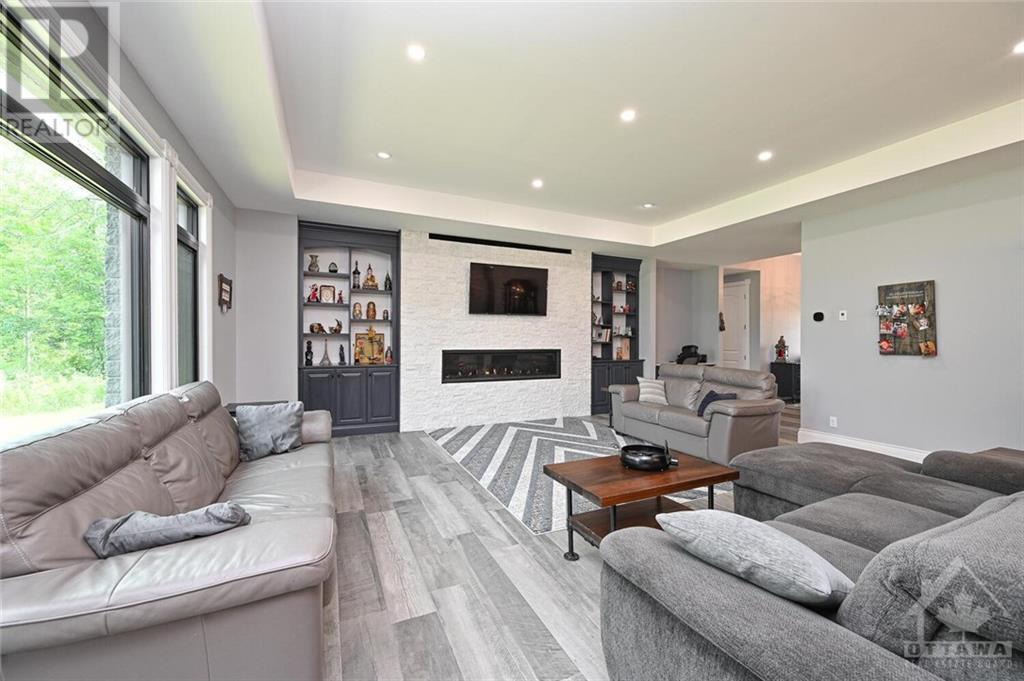 104 Golf Club Road, Smiths Falls, Ontario K7A 4S5 - Photo 6 - 1257255