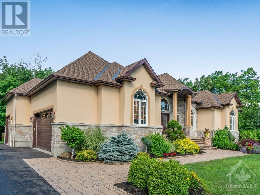 2365 Stoney Lane, Cumberland, Ontario K4C 1B9 - Photo 2 - 1257435