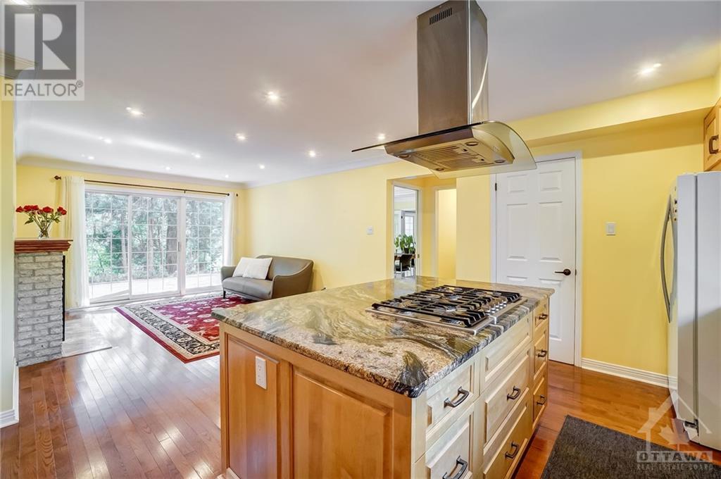 20 Rideauview Terrace, Ottawa, Ontario K2C 3R9 - Photo 3 - 1257452