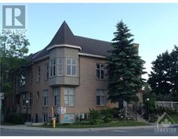 80 CENTREPOINTE DRIVE, ottawa, Ontario