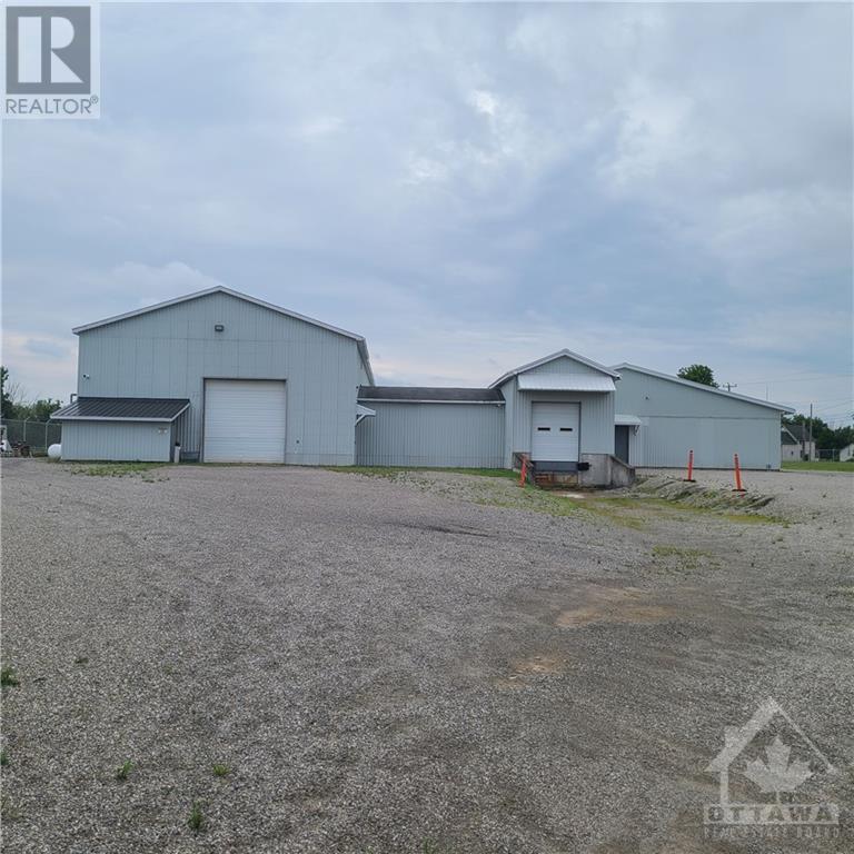 4 WELLINGTON STREET, smiths falls, Ontario