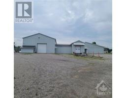 4 WELLINGTON STREET, smiths falls, Ontario