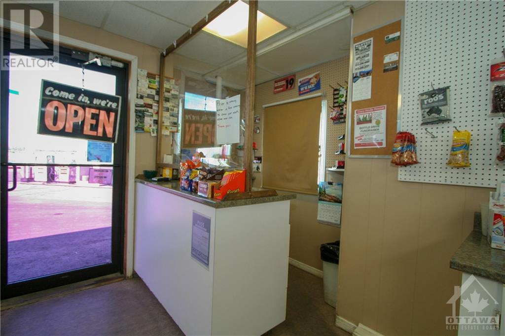 12273 County 38 Road, Winchester, Ontario K0C 2K0 - Photo 6 - 1256040