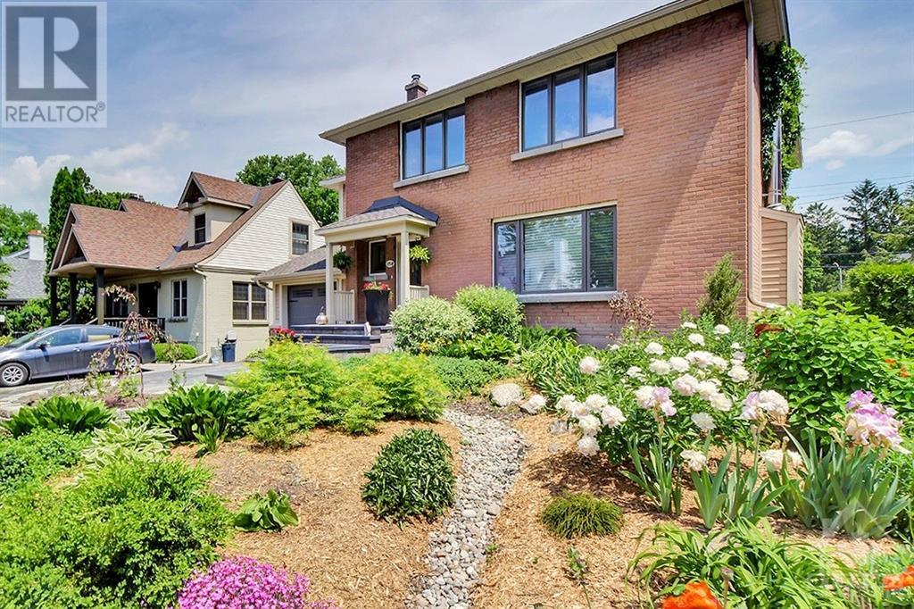 495 Mansfield Avenue, Ottawa, Ontario  K2A 2S8 - Photo 2 - 1257732