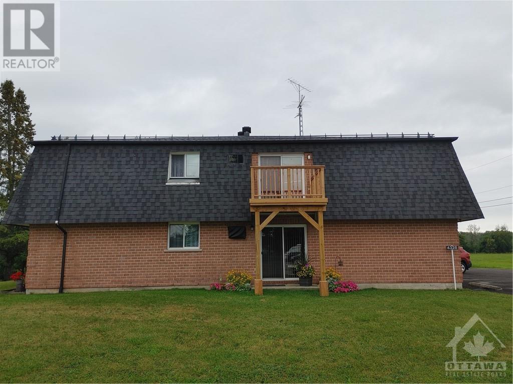 4328 Villa Drive S, Williamsburg, Ontario K0C 2H0 - Photo 2 - 1257531