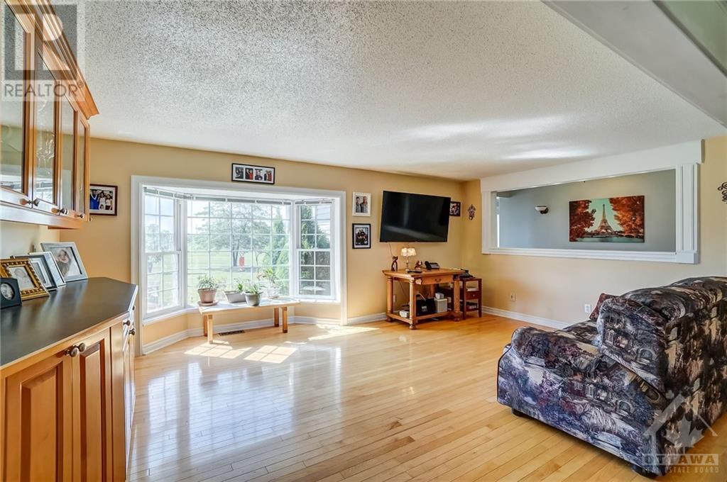 2301 Concession 1 Road, Plantagenet, Ontario K1B 1L0 - Photo 7 - 1253783