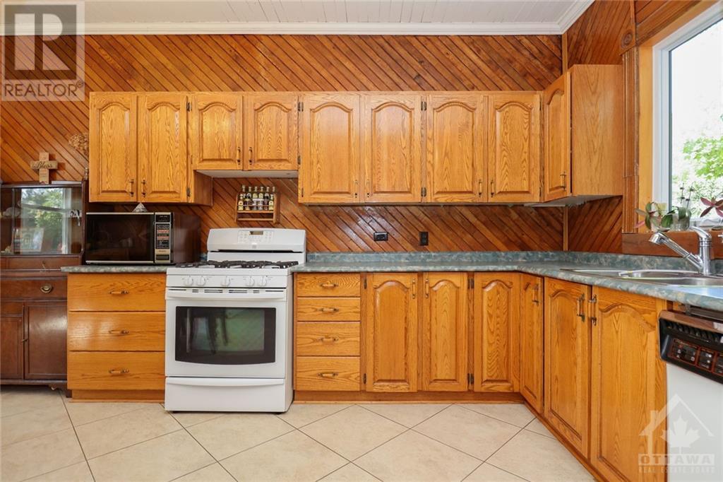 1673 Christie Lake Road, Perth, Ontario K7H 3C6 - Photo 5 - 1258024