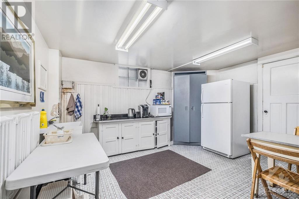 584 Somerset Street W, Ottawa, Ontario K1R 5K2 - Photo 25 - 1256403