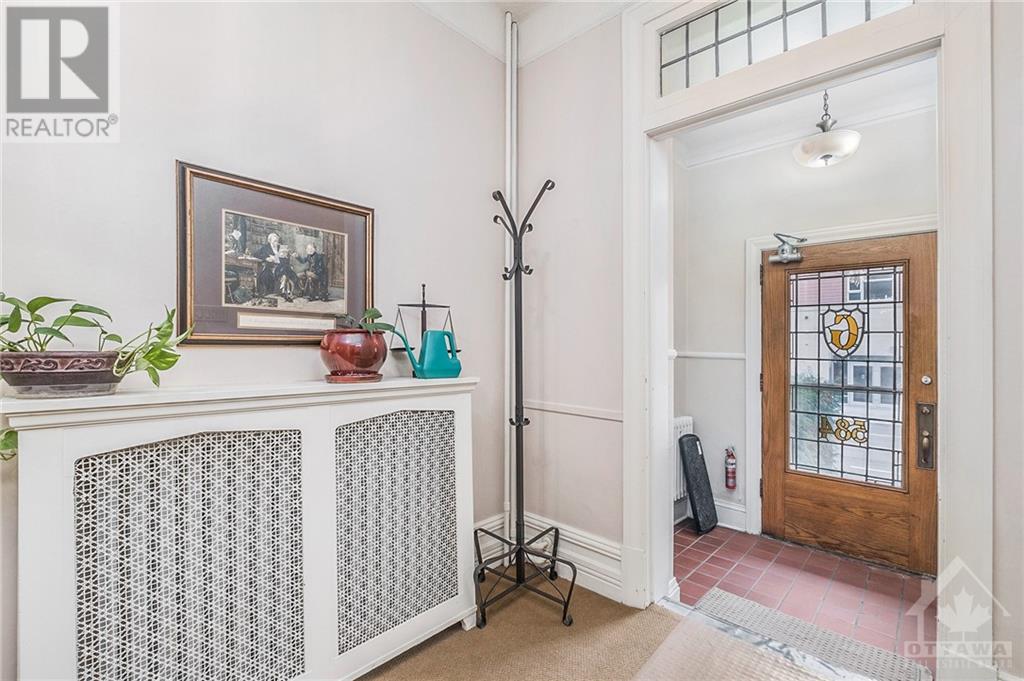 584 Somerset Street W, Ottawa, Ontario K1R 5K2 - Photo 5 - 1256403