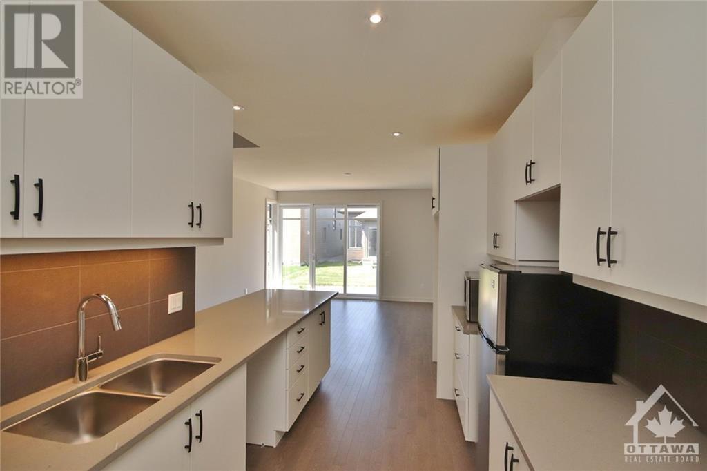 383 Shuttleworth Drive, Ottawa, Ontario K1T 0T5 - Photo 14 - 1258145