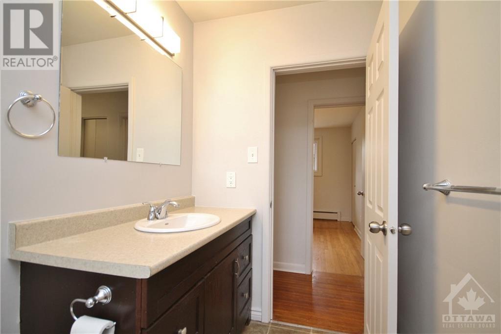 2305 Baseline Road, Ottawa, Ontario  K2C 0E2 - Photo 14 - 1254025