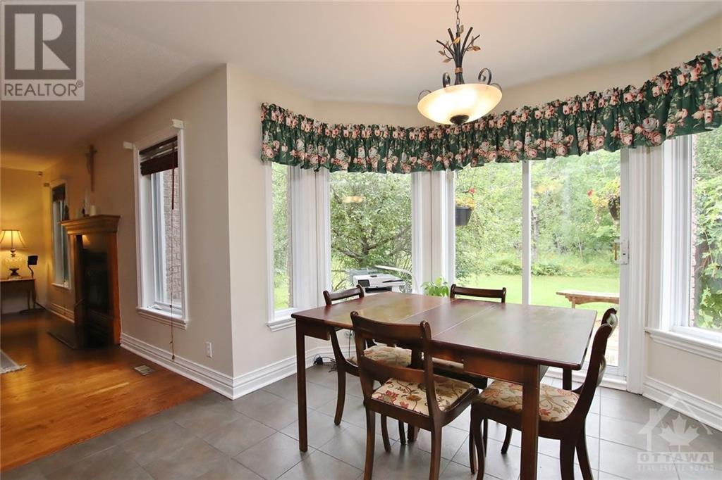 1195 Upper Dwyer Hill Road, Carp, Ontario K0A 1L0 - Photo 11 - 1258715