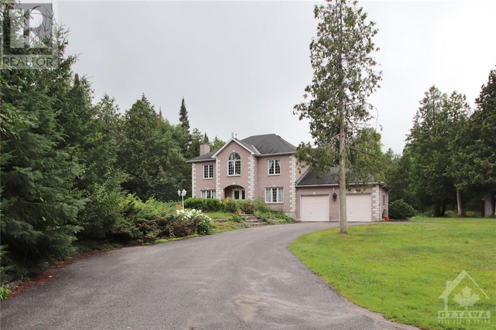 1195 Upper Dwyer Hill Road, Carp, Ontario K0A 1L0 - Photo 3 - 1258715