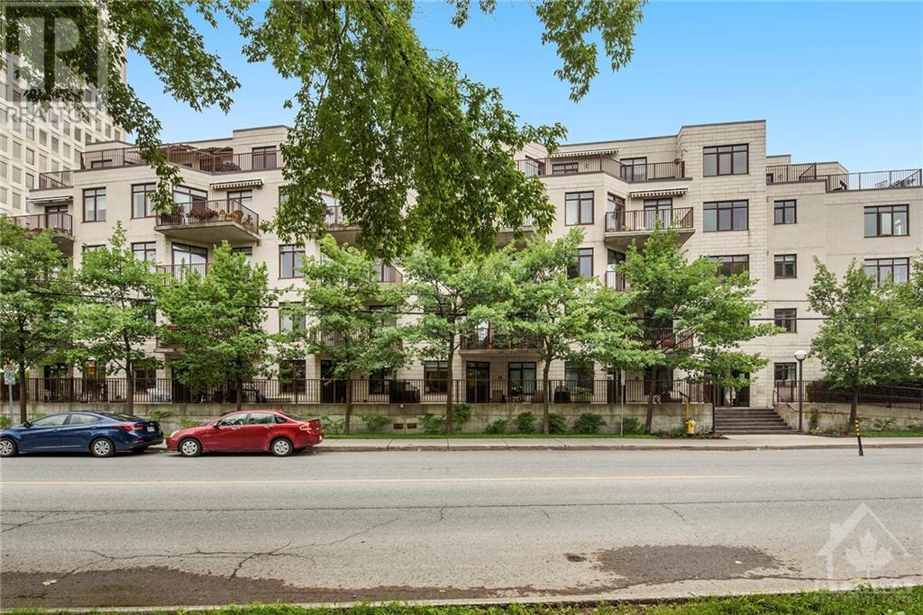 369 NORTH RIVER ROAD UNIT#PH-A, ottawa, Ontario