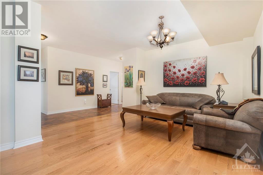 369 North River Road Unit#ph-A, Ottawa, Ontario K1L 8C2 - Photo 4 - 1258555