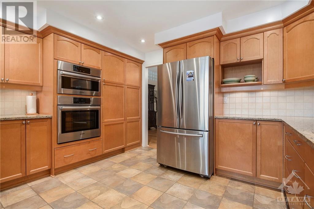 369 North River Road Unit#ph-A, Ottawa, Ontario K1L 8C2 - Photo 8 - 1258555