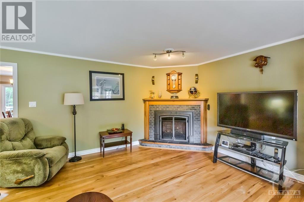 314 Deer Run Road, Pakenham, Ontario K0A 2X0 - Photo 11 - 1258383