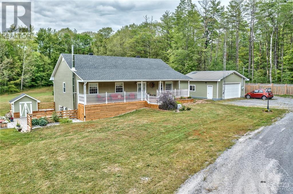 314 Deer Run Road, Pakenham, Ontario K0A 2X0 - Photo 3 - 1258383