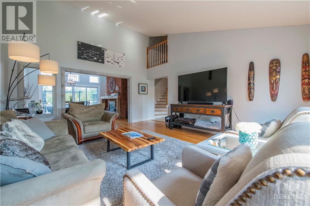 6463 Aston Road, Manotick, Ontario  K4M 1B3 - Photo 4 - 1258484