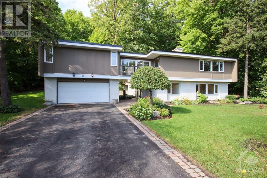 82 REBECCA CRESCENT, ottawa, Ontario