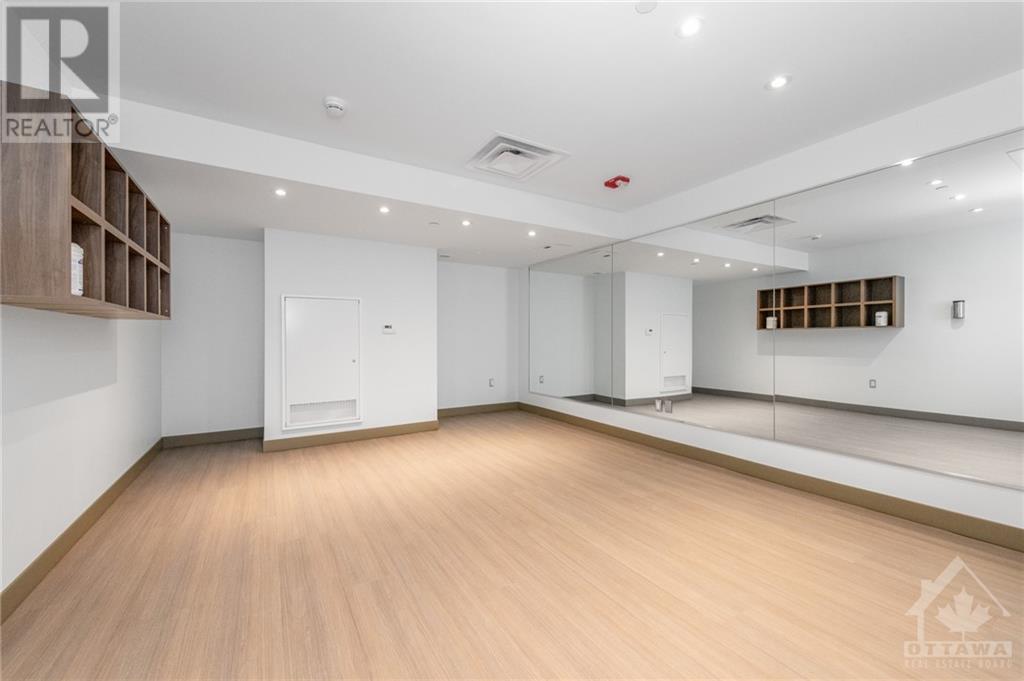 570 De Mazenod Avenue Unit#902, Ottawa, Ontario K1S 1C3 - Photo 4 - 1258835