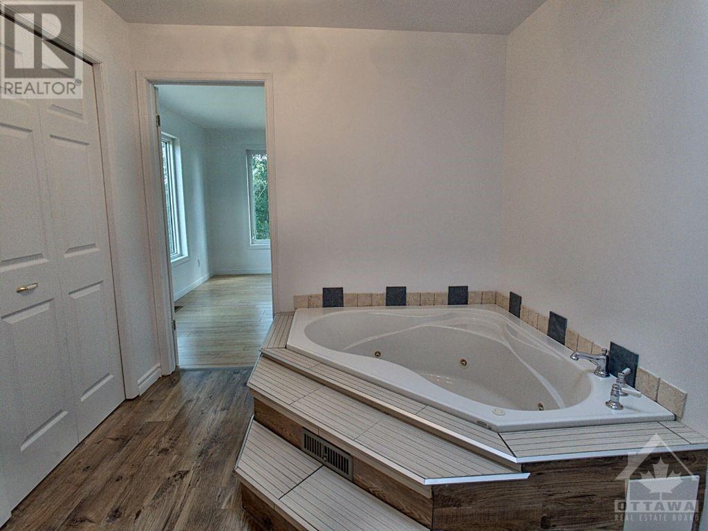 406 County 9 Road, Plantagenet, Ontario K0B 1L0 - Photo 15 - 1259011