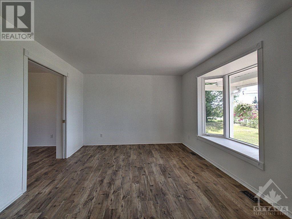 406 County 9 Road, Plantagenet, Ontario K0B 1L0 - Photo 4 - 1259011