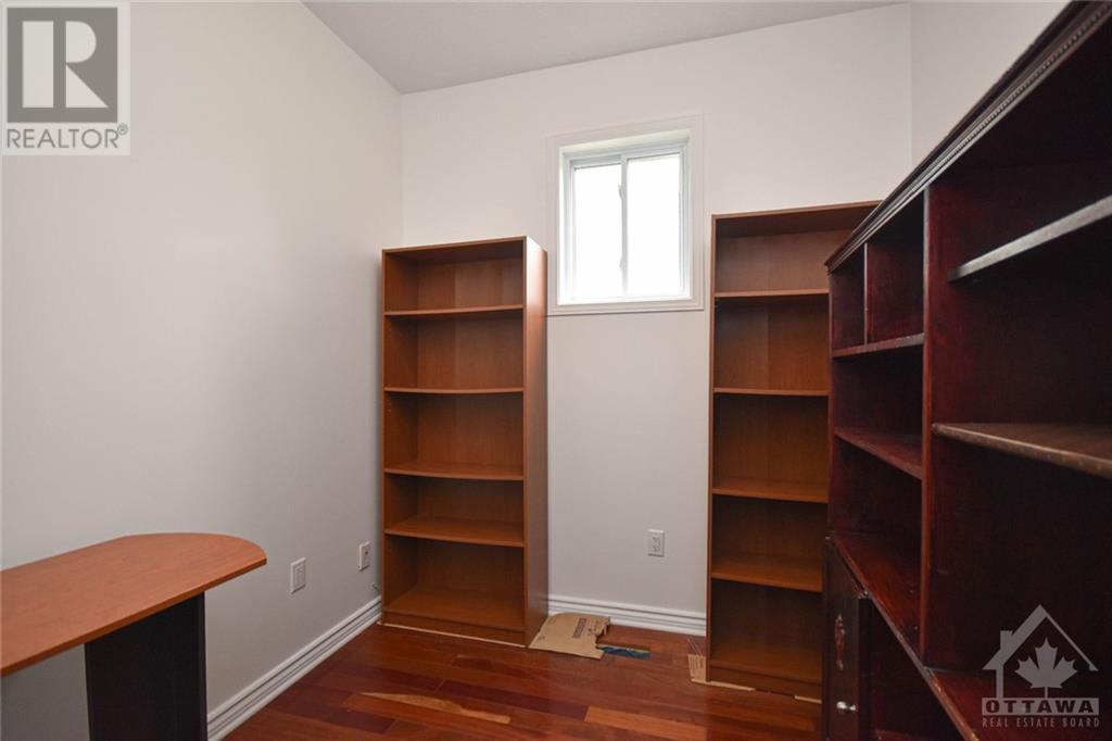 2476 Du Domaine Street, Gloucester, Ontario K4B 1H9 - Photo 13 - 1258942