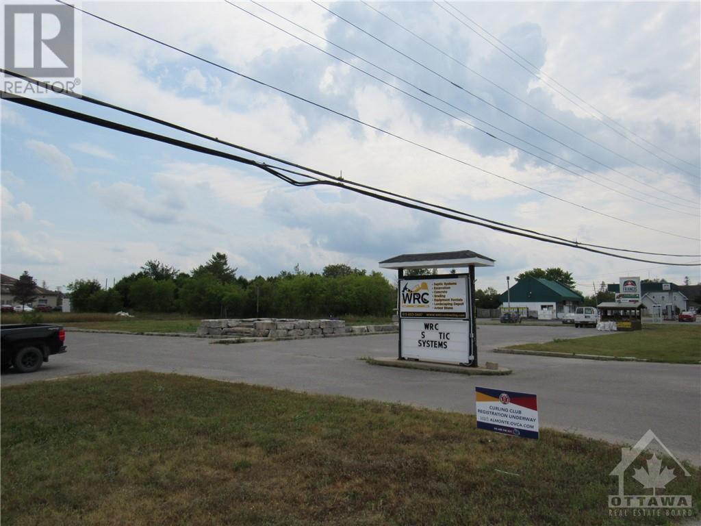 385 Ottawa Street, Almonte, Ontario K0A 1A0 - Photo 2 - 1258441