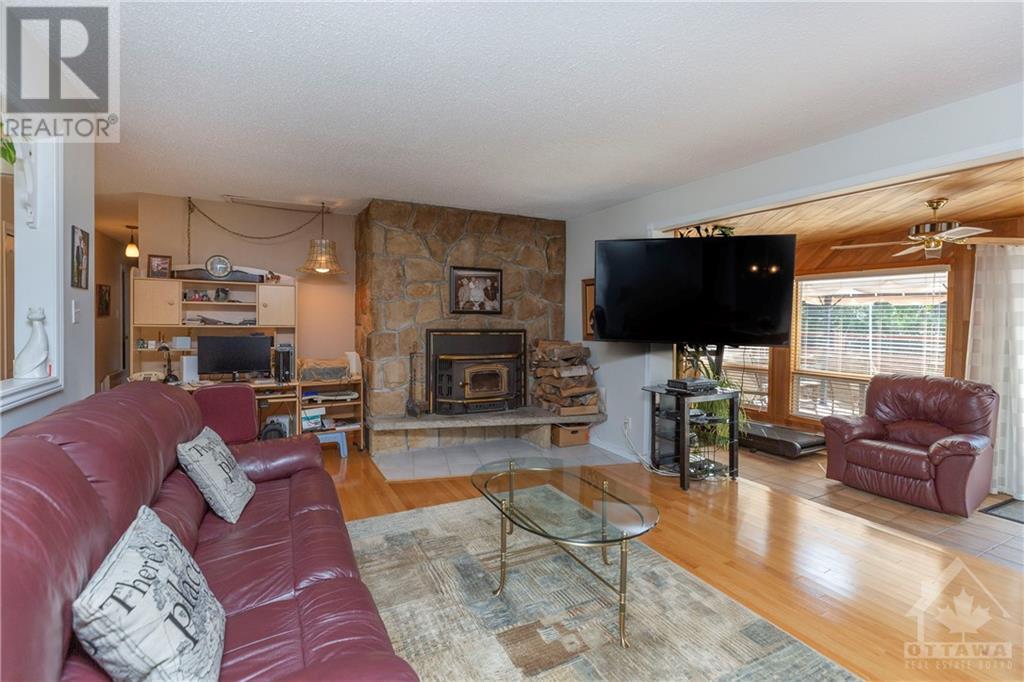 170 Duford Street, Ottawa, Ontario K1L 6Z8 - Photo 4 - 1259084