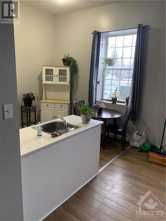 79 Bridge Street, Almonte, Ontario  K0A 1A0 - Photo 11 - 1259556