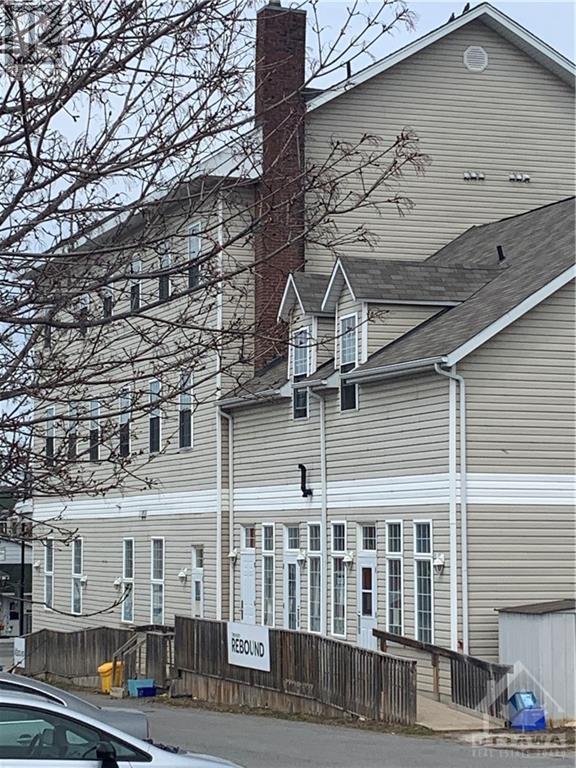 79 Bridge Street, Almonte, Ontario  K0A 1A0 - Photo 2 - 1259556